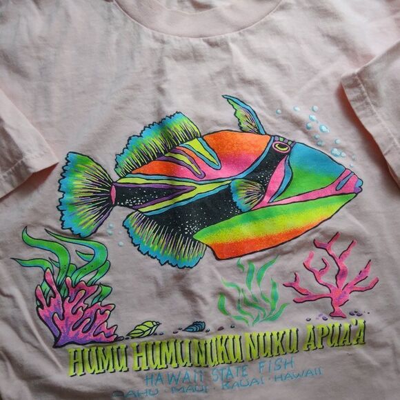 Vintage 90s Hawaii State Fish Humu Nuku Neon T-Shirt - Picture 1 of 7